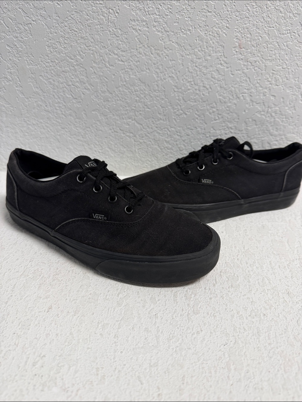 Vans Black Low-Top Canvas Sneakers Woman 8.5